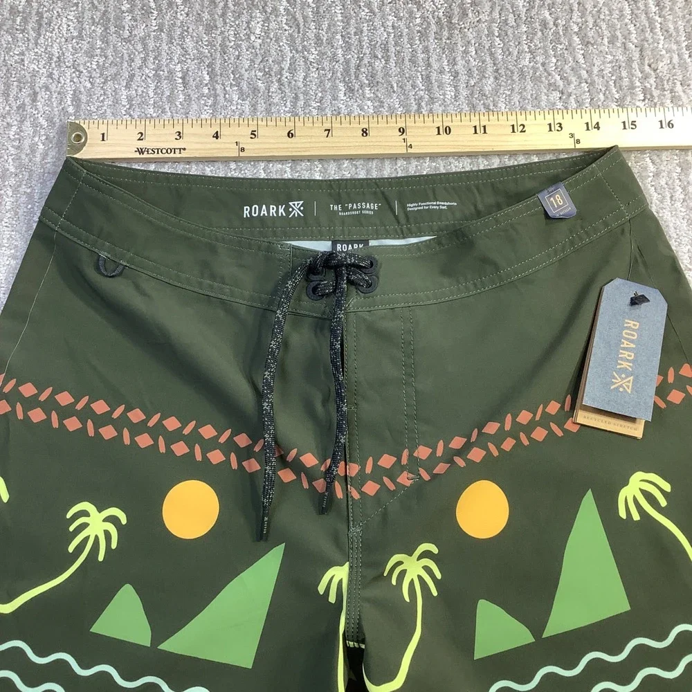 Roark Passage Primo Island Time Boardshorts Dark Military Green Mens Size 30 NWT